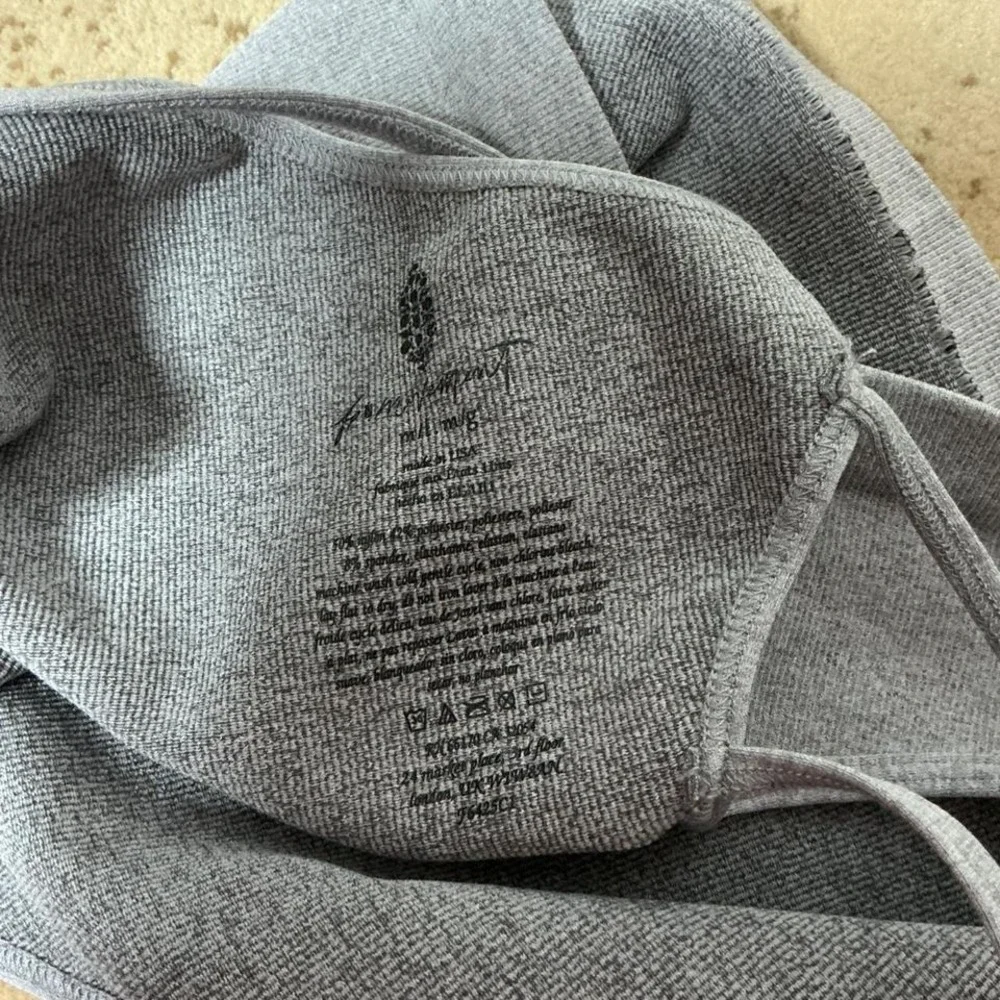 Free People Movement Grey Ribbed Cropped Cami Tank Top Low Back M/L OB7642501 - Picture 3 of 6